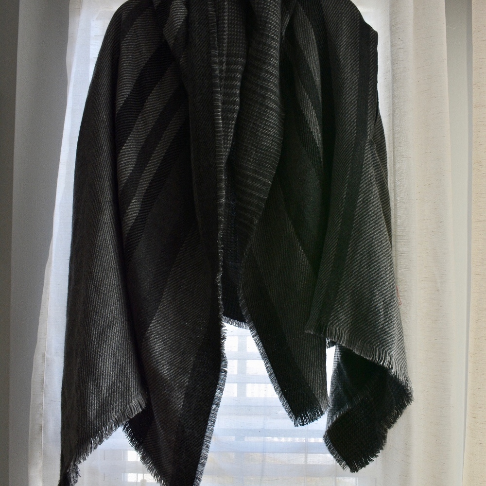 Black and Grey Plaid Poncho-camisole